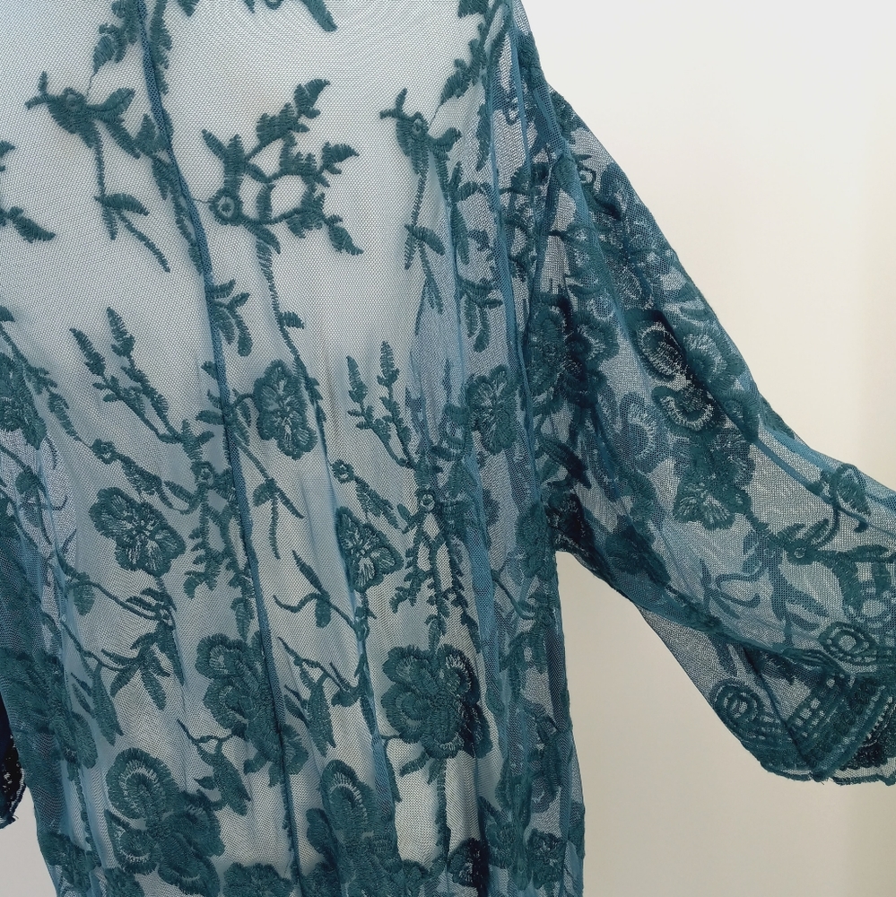 *SOLD* CRACKER BARREL Boho Chic Teal Floral Lace Mesh Kimono Duster Beach Cover - Picture 7 of 12
